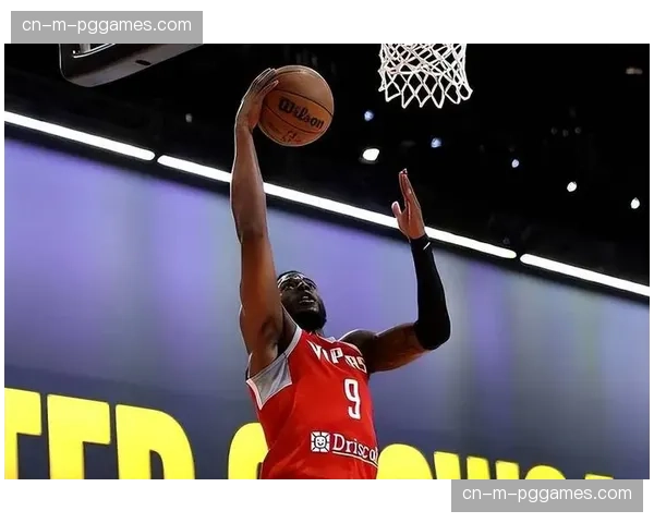 火箭近期五战场均124.6分 进攻端空间创造与转换节奏明显加快